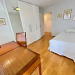 Spacious And Bright 2 Bedroom With Terrace *