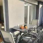 Spacious And Bright 2 Bedroom With Terrace Lägenhet Lausanne