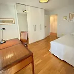 Spacious And Bright 2 Bedroom With Terrace Lägenhet *