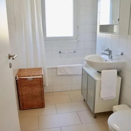Διαμέρισμα Spacious And Bright 2 Bedroom With Terrace *